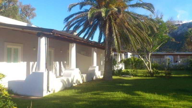 Residence I Pagghiari Bungalow Vulcano  Zewnętrze zdjęcie